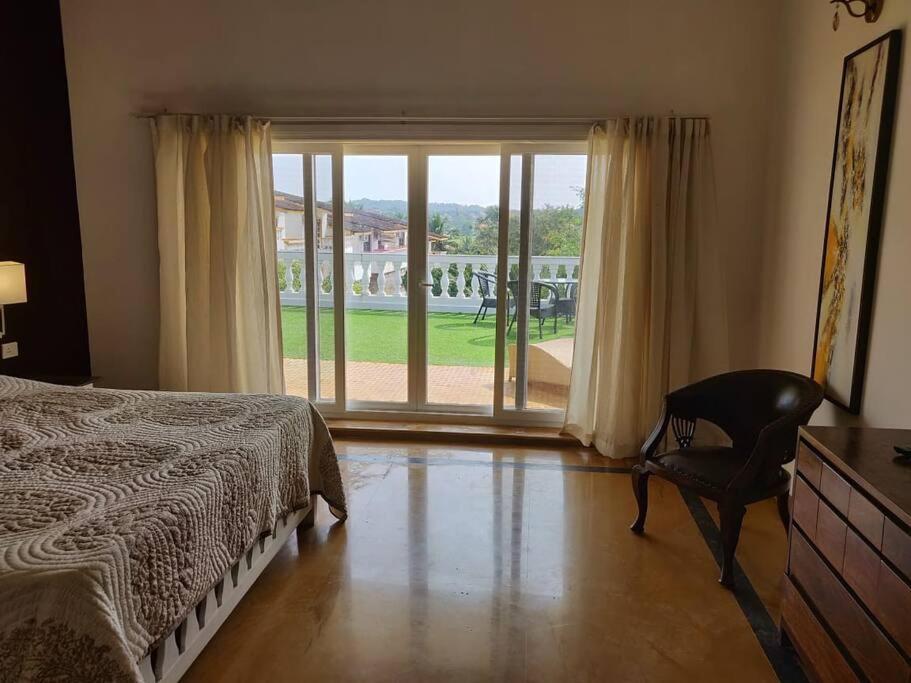 Villa Nazuri W Caretaker カンドリム エクステリア 写真